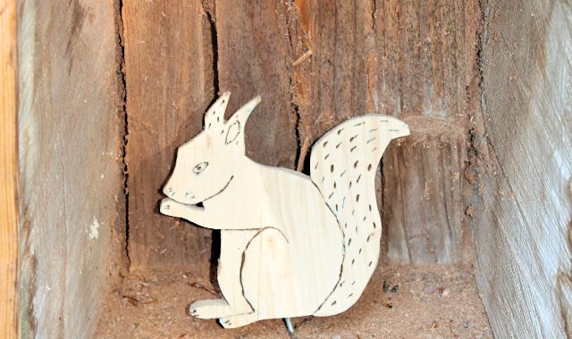Eichhörnchen aus Holz